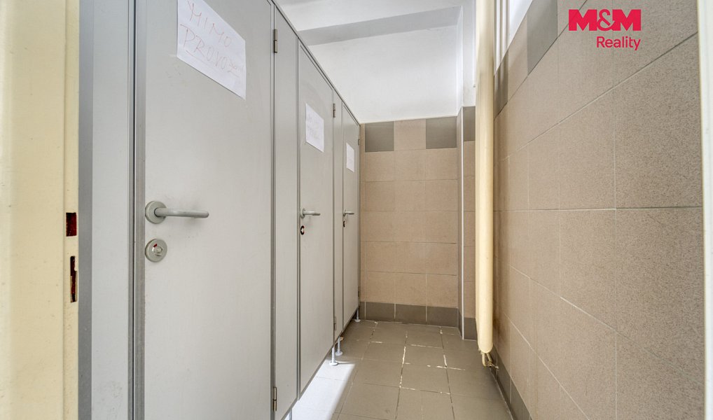 Pronájem obchodních prostor 38 m², Klatovy – náhled fotky 9