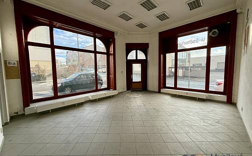 Pronájem obchodních prostor 65 m², Brožíkova, Teplice