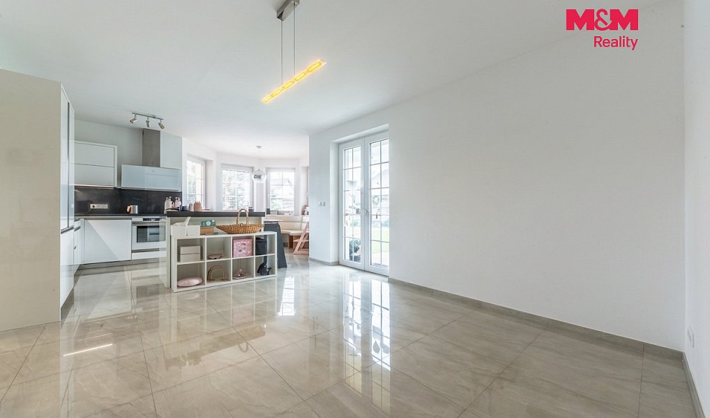 Prodej domu 174 m² s pozemkem 717 m², Bakov nad Jizerou – náhled fotky 10