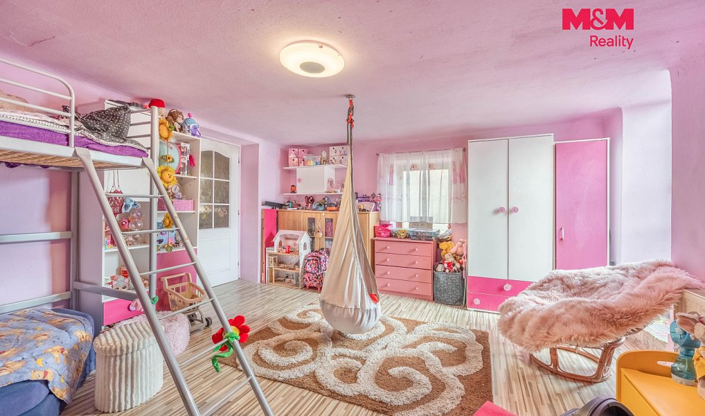 Prodej domu 208 m² s pozemkem 882 m², Páleč – náhled fotky 3