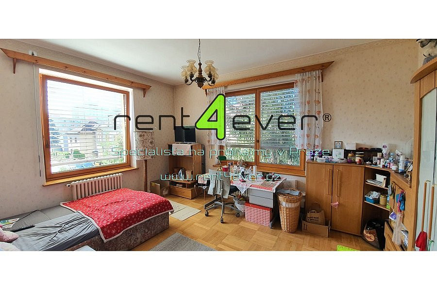 Pronájem bytu 1+kk 27 m²