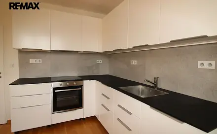 Pronájem bytu 4+kk 96 m²