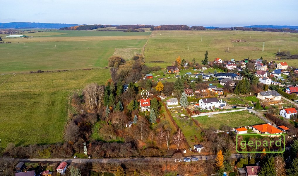 Prodej stavebního pozemku 3 820 m², Čisovice – náhled fotky 5
