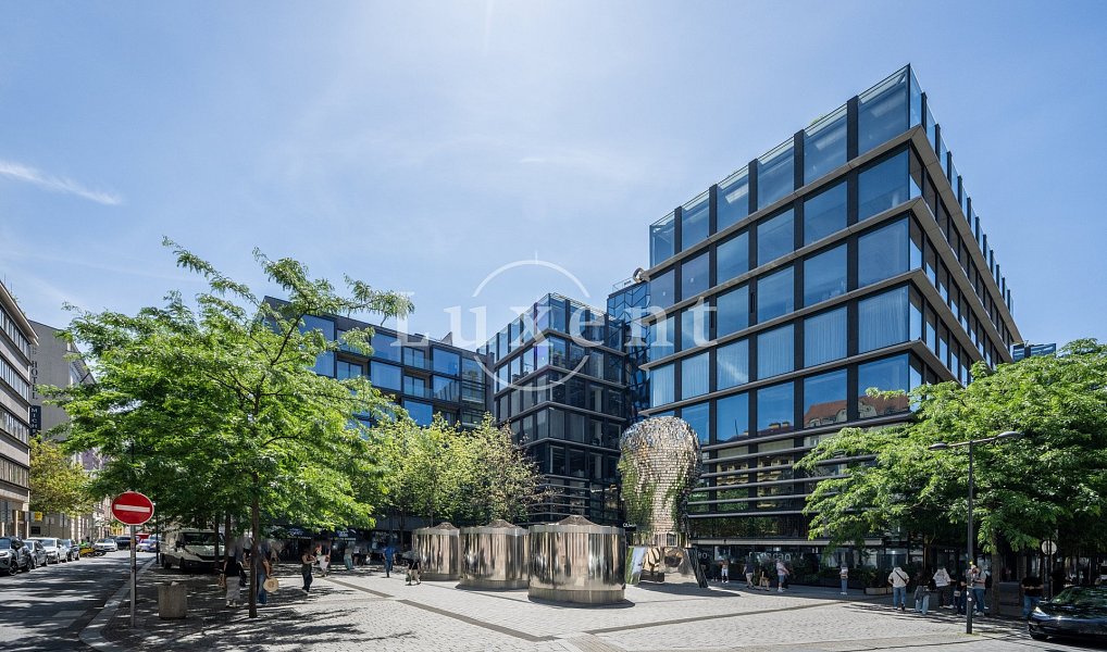 Prodej bytu 4+kk 177 m², Praha – náhled fotky 19