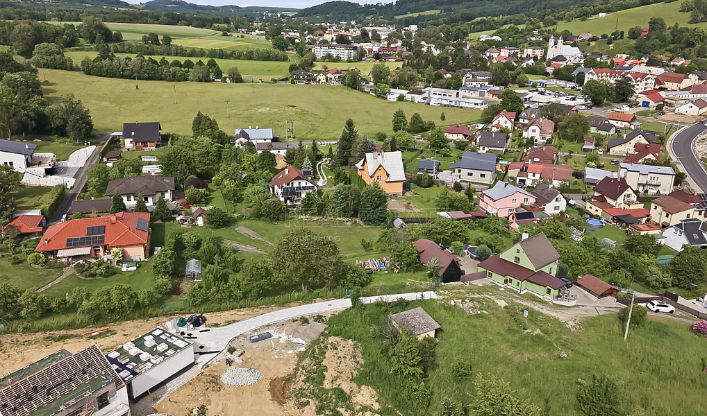 Prodej stavebního pozemku 1 014 m², Česká Ves – náhled fotky 4