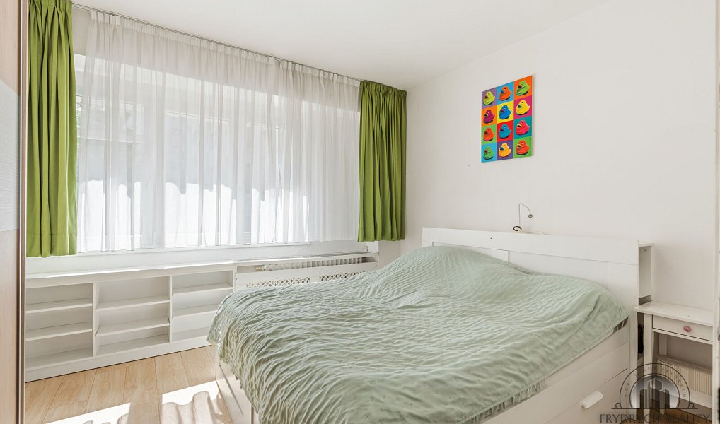 Prodej bytu 3+1 75 m², Praha – náhled fotky 8
