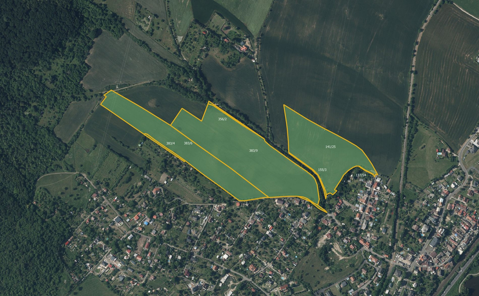 Prodej pole 72 188 m²