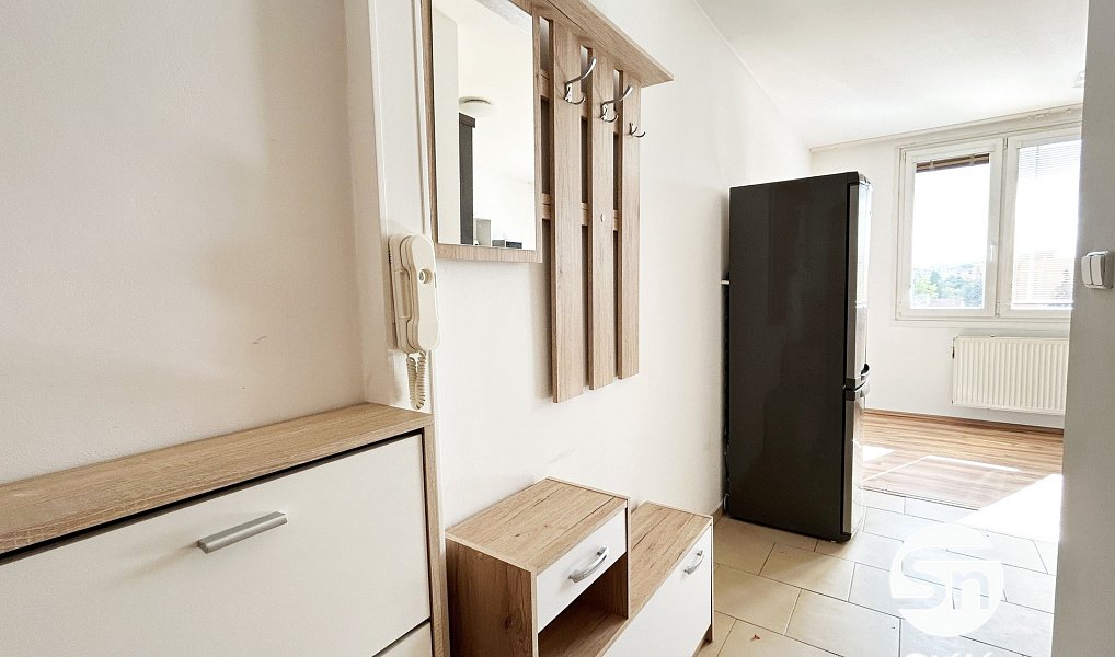 Pronájem bytu 2+kk 36 m², Praha – náhled fotky 12