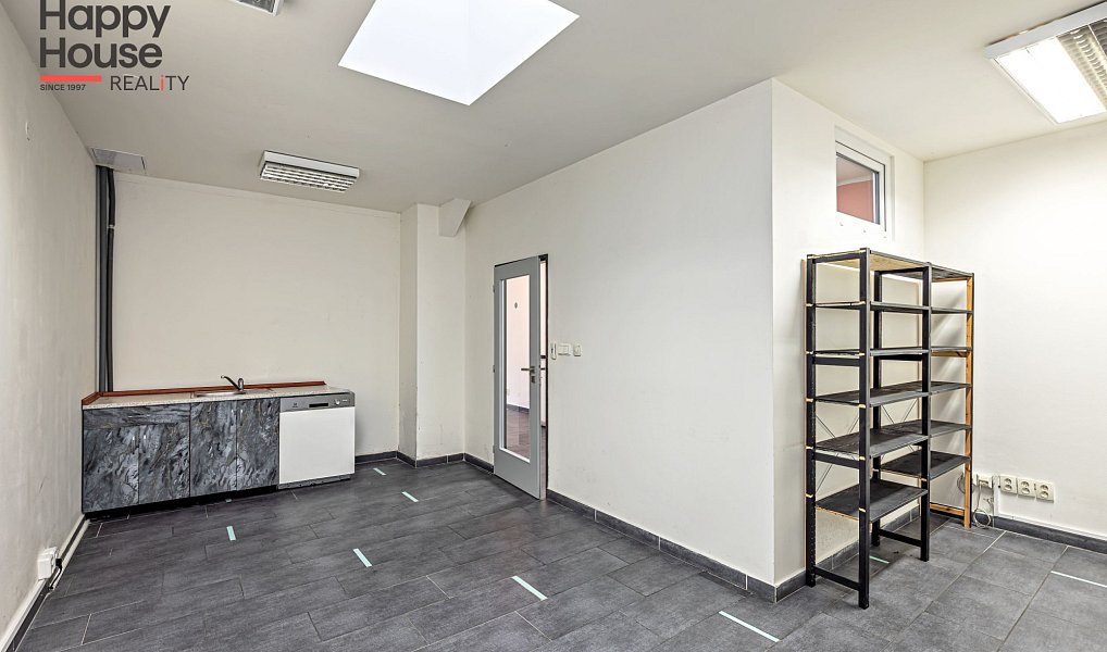 Pronájem obchodních prostor 411 m², Praha – náhled fotky 7