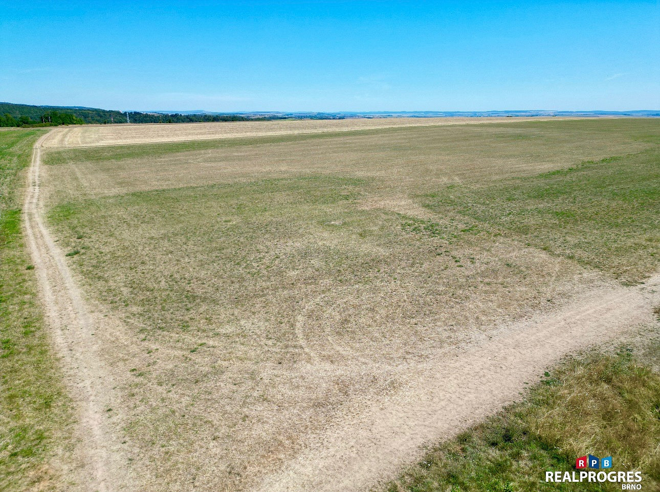 Prodej pole 3 220 m²
