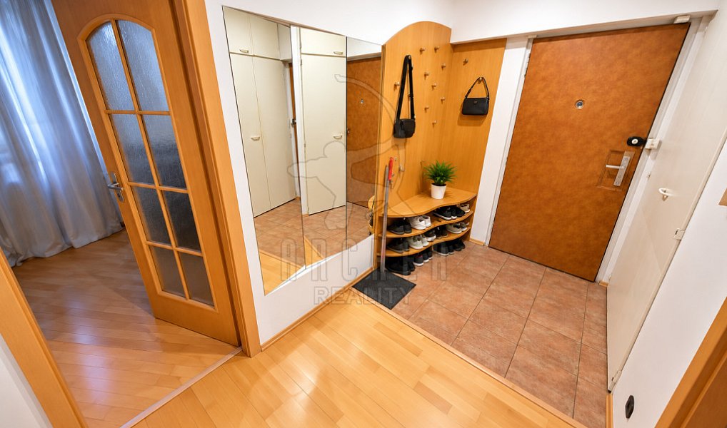 Prodej bytu 2+1 53 m², Praha – náhled fotky 12