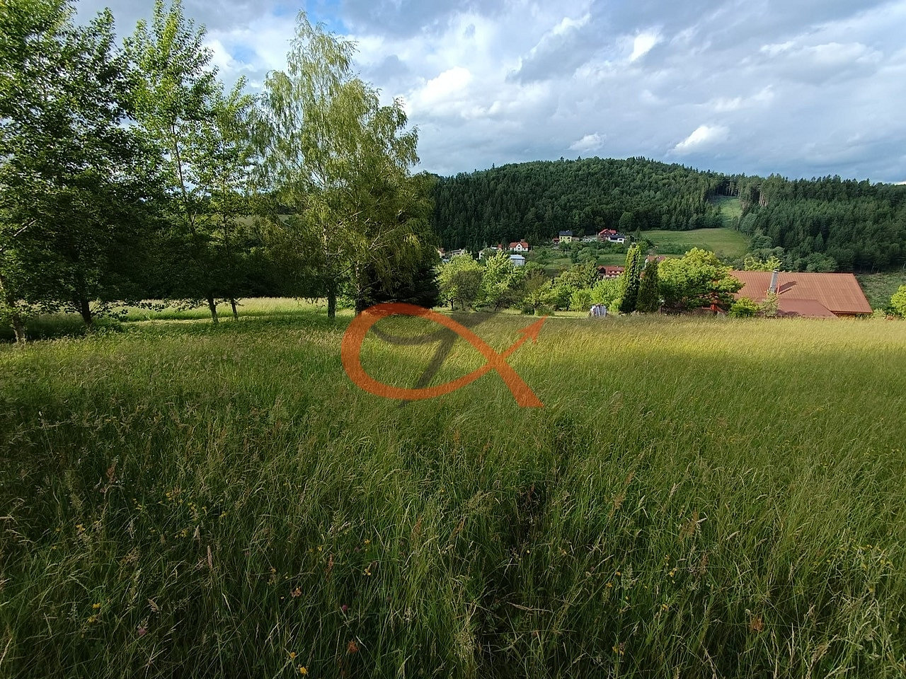 Prodej stavebního pozemku 700 m² – fotografie 2