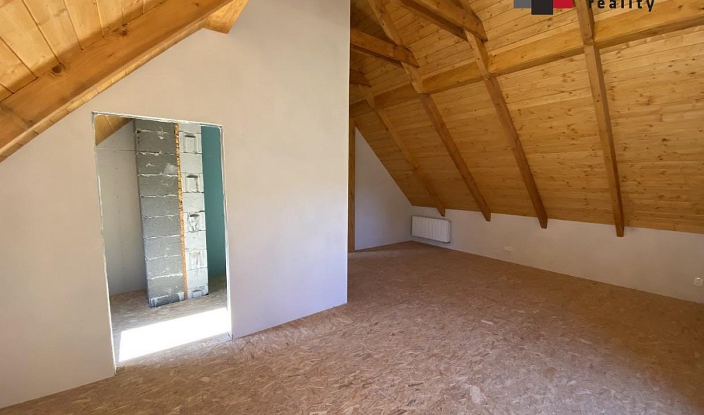 Prodej domu 177 m² s pozemkem 945 m², Janov – náhled fotky 7