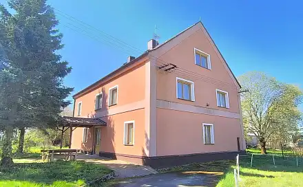 Prodej ubytovacího objektu 419 m², U Farmy, Cheb - Dolní Dvory