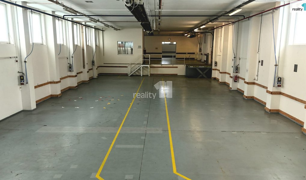 Prodej výrobních prostor 2 849 m², Aš – náhled fotky 11