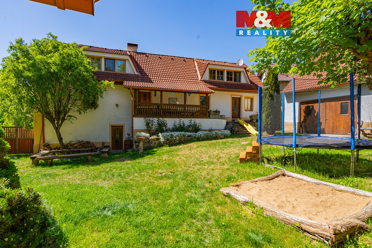 Prodej chaty/chalupy 401 m² s pozemkem 2 058 m²