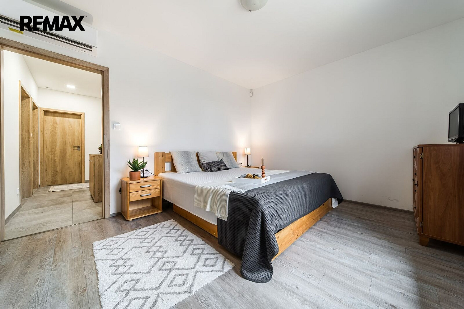 Prodej domu 114 m² s pozemkem 606 m² — photo 2