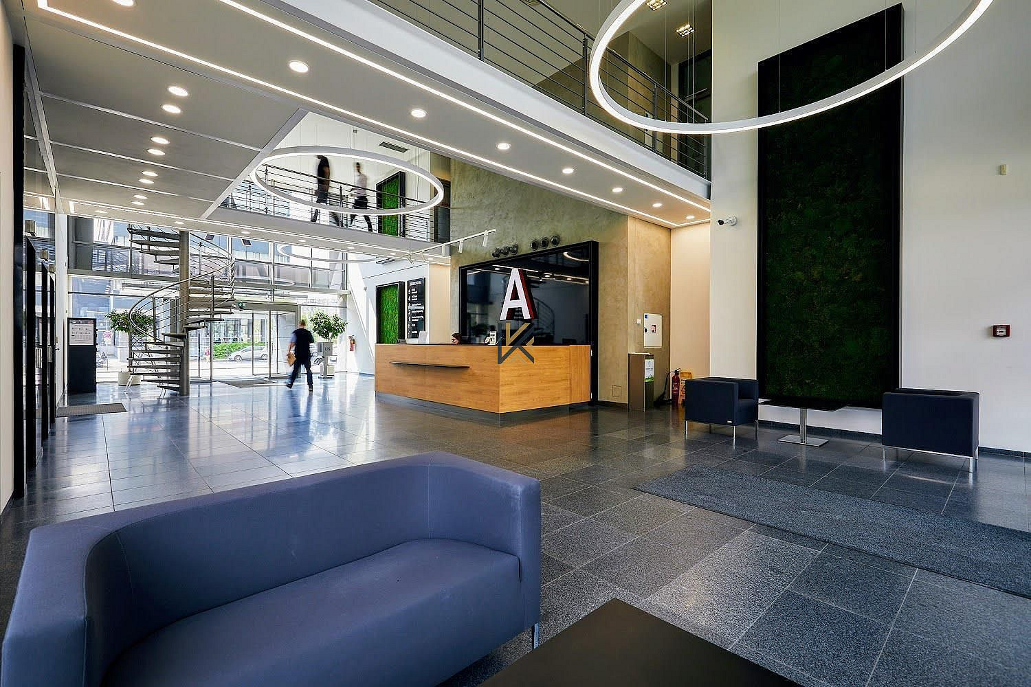 Pronájem kanceláře 1 261 m² – fotografie 4