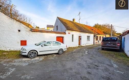 Prodej domu 94 m² s pozemkem 2 121 m²