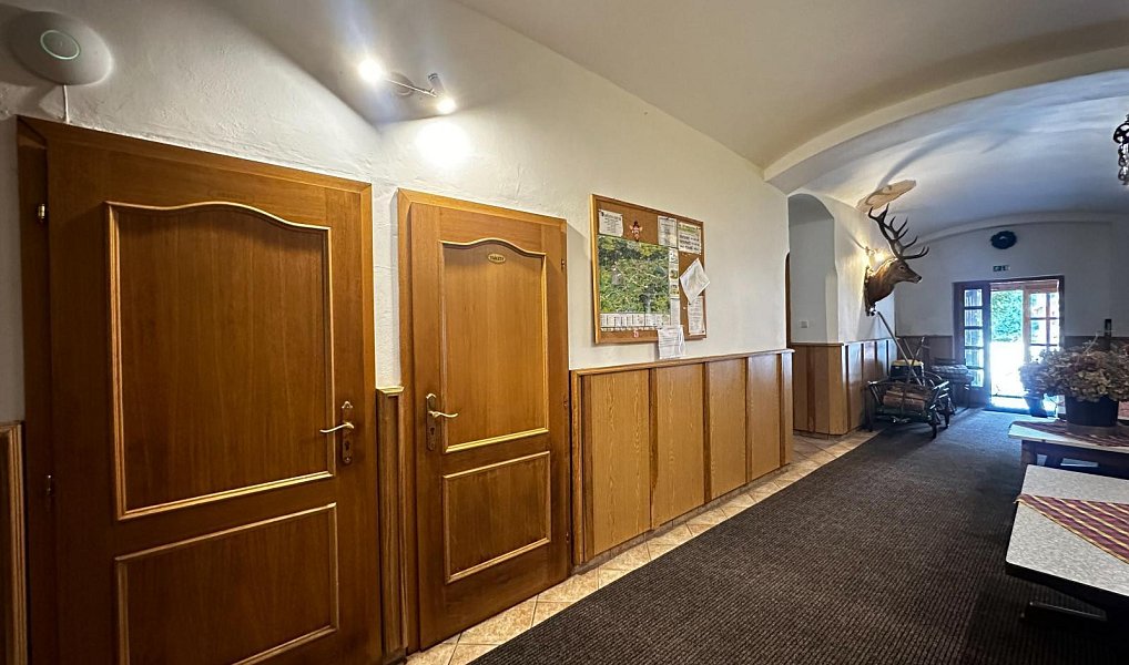 Pronájem ubytovacího objektu 980 m², Mikulov – náhled fotky 5