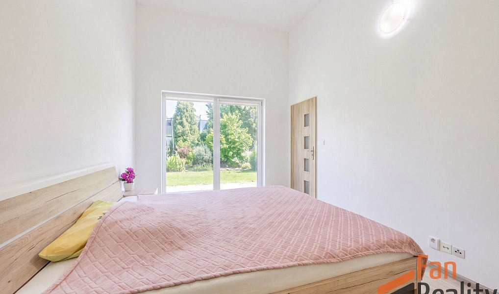 Prodej bytu 5+kk 127 m², Meziboří – náhled fotky 6