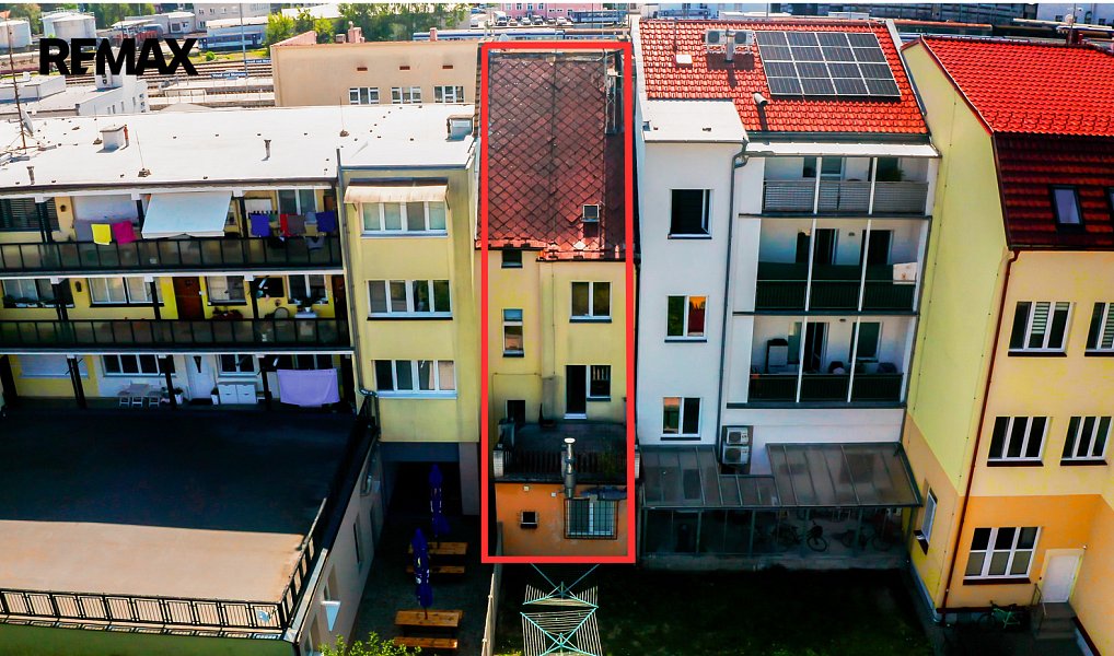 Prodej ubytovacího objektu 190 m², Veselí nad Moravou – náhled fotky 2
