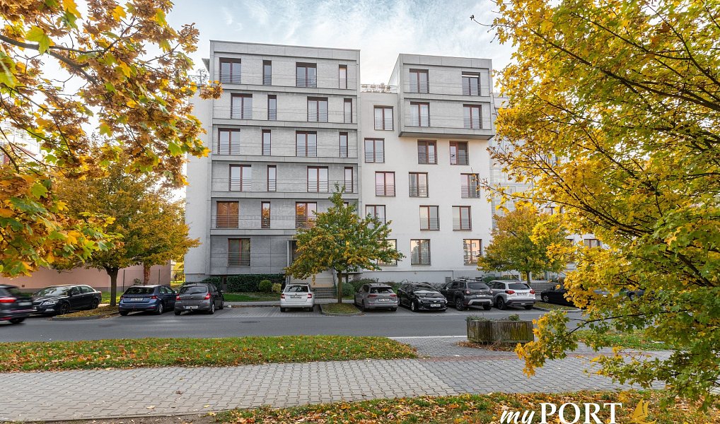Pronájem bytu 1+kk 40 m², Plzeň – náhled fotky 11