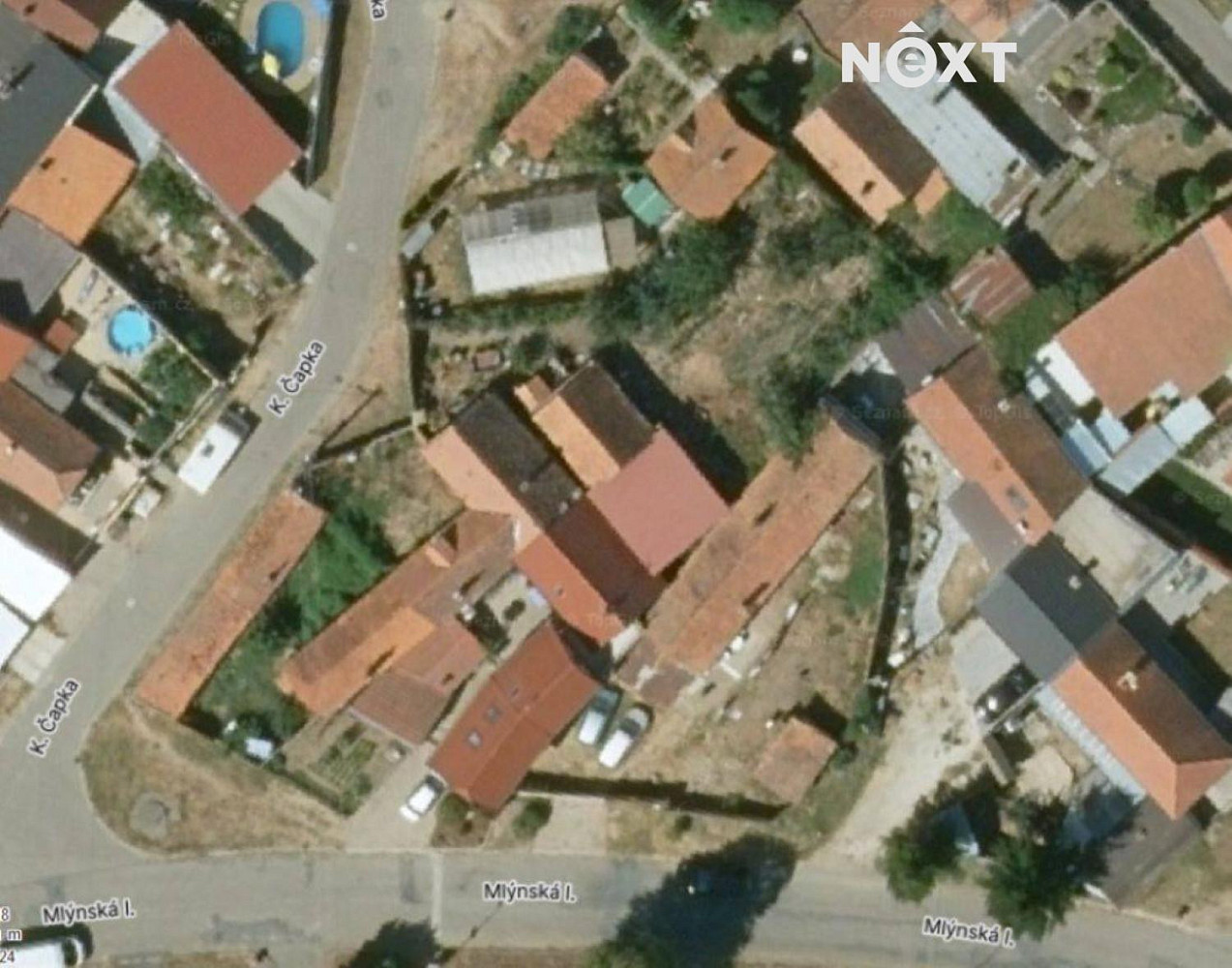 Prodej stavebního pozemku 423 m² – pohled 2