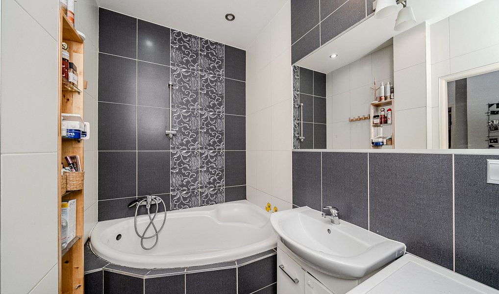 Pronájem bytu 3+kk 64 m², Ostrava – náhled fotky 4