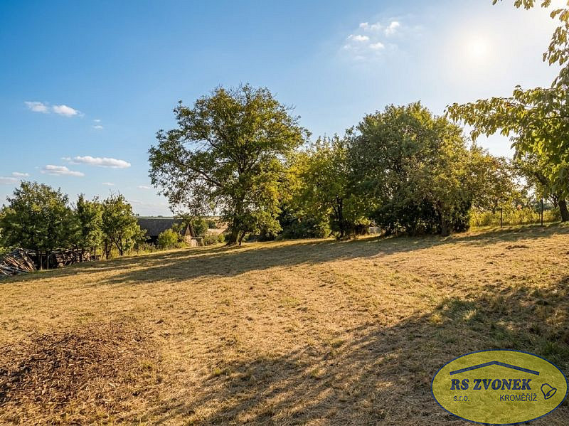 Prodej stavebního pozemku 2 608 m²