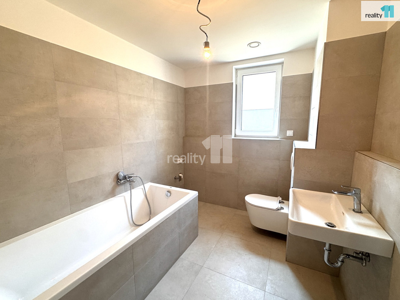 Pronájem bytu 1+kk 35 m² — photo 4