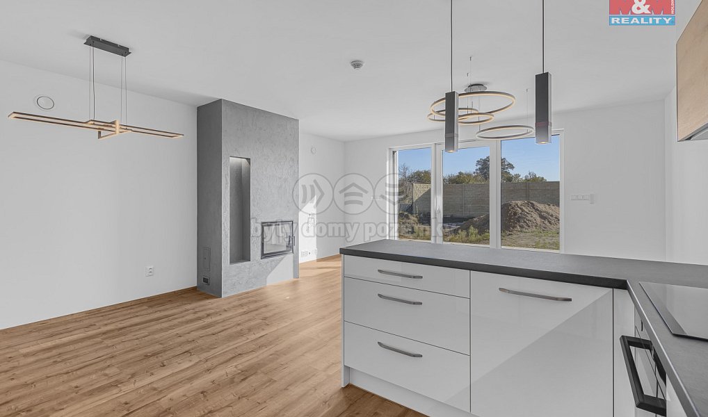 Prodej domu 157 m² s pozemkem 365 m², Čestice – náhled fotky 15