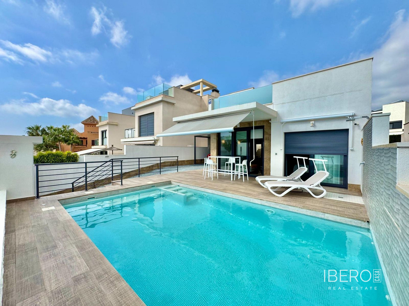 Prodej domu 92 m² s pozemkem 300 m², San Miguel de Salinas