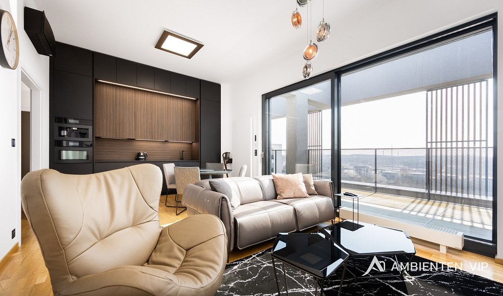 Prodej bytu 2+kk 72 m², Praha – fotka 1 z 55