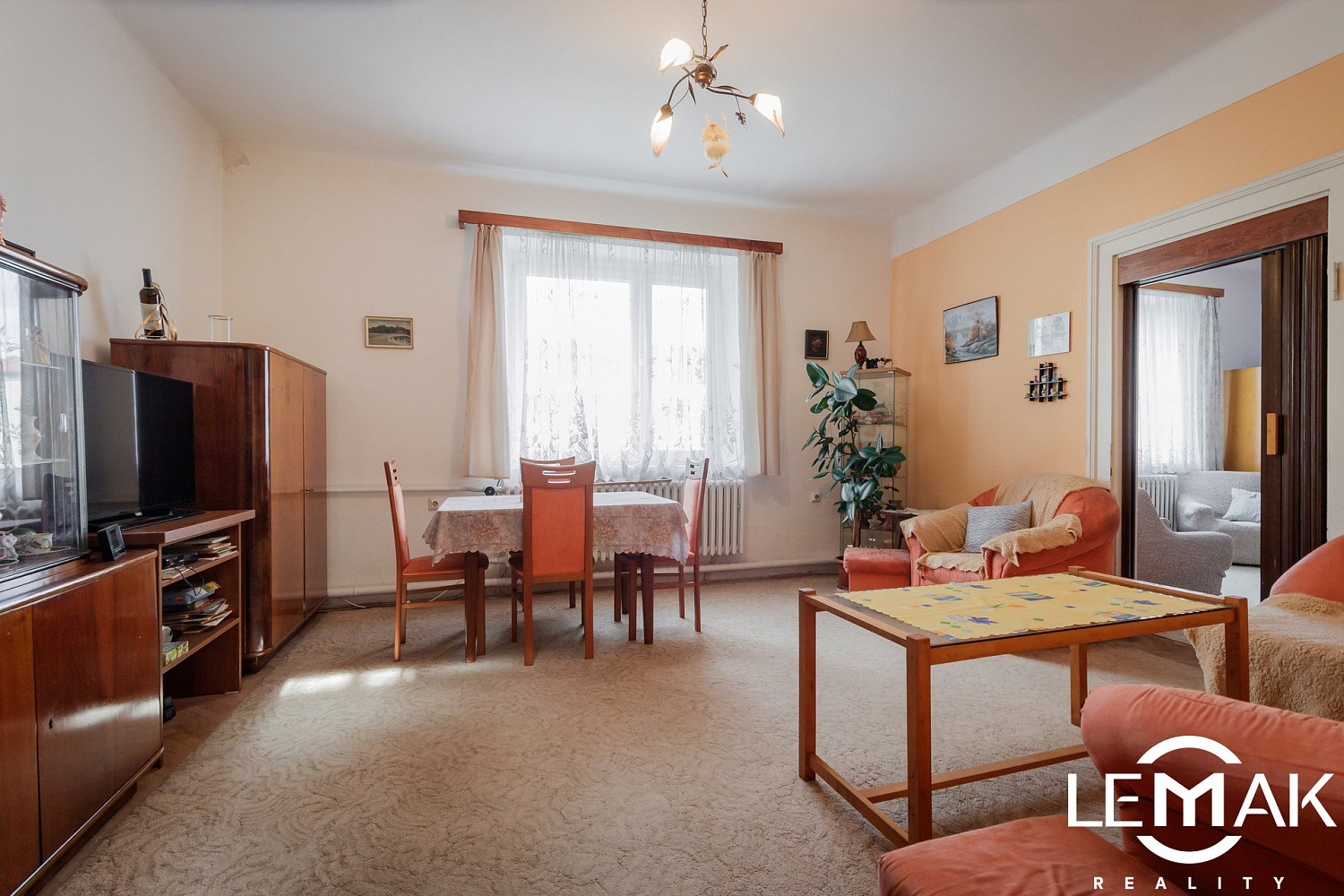 Prodej domu 237 m² s pozemkem 1 500 m² – pohled 6