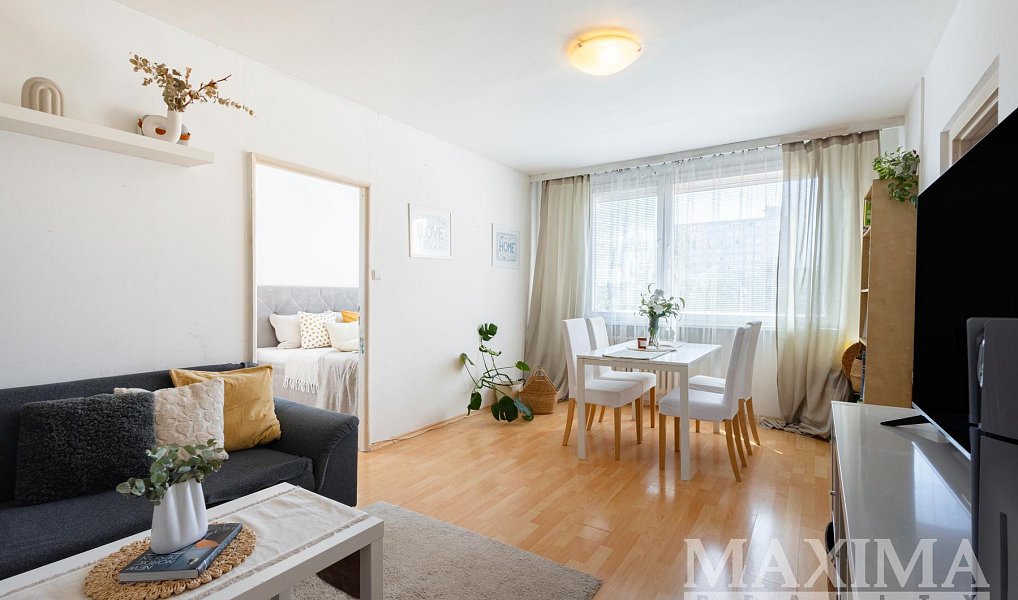 Prodej bytu 3+1 76 m², Praha – fotka 1 z 20
