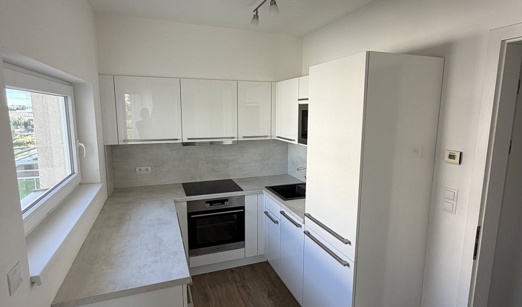 Prodej bytu 3+kk 73 m², Praha – náhled fotky 6