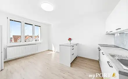 Pronájem bytu 1+1 40 m², Revoluční, Nýřany, okres Plzeň-sever