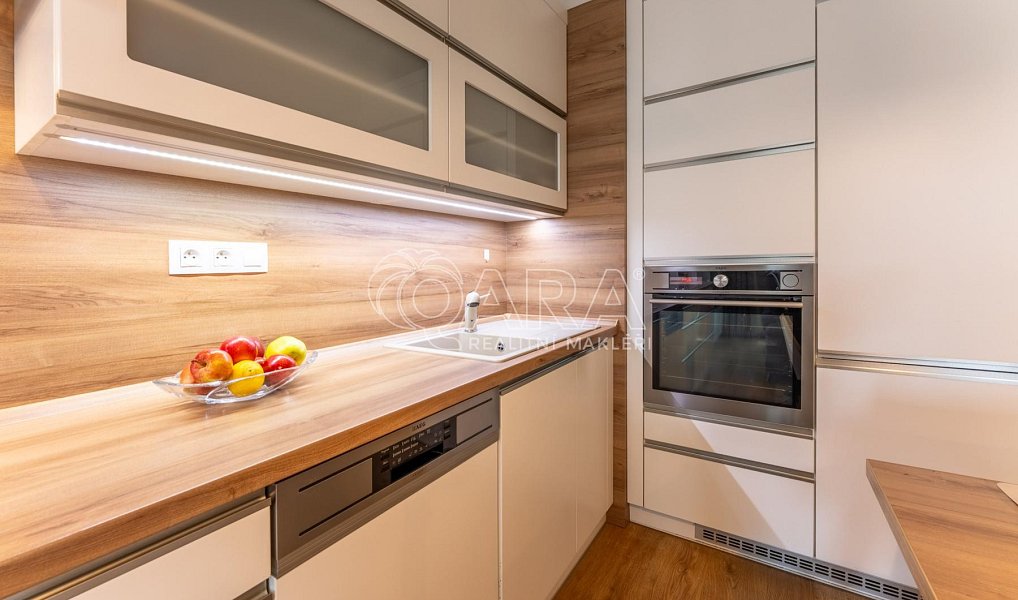 Prodej bytu 3+kk 79 m², Praha – náhled fotky 8
