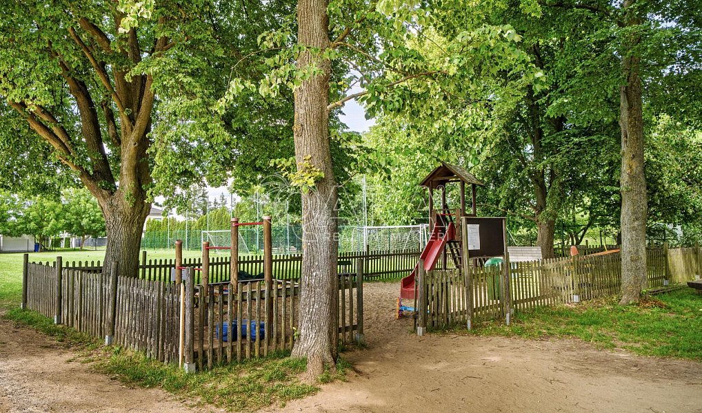 Prodej domu 198 m² s pozemkem 836 m², Vysoký Újezd – náhled fotky 18