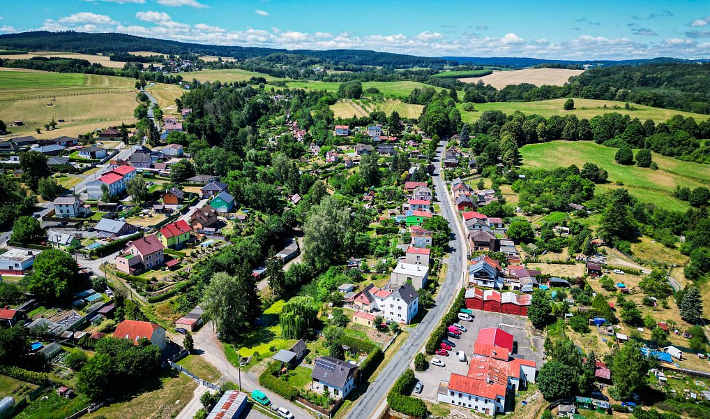 Prodej domu 270 m² s pozemkem 919 m², Tachov – náhled fotky 47