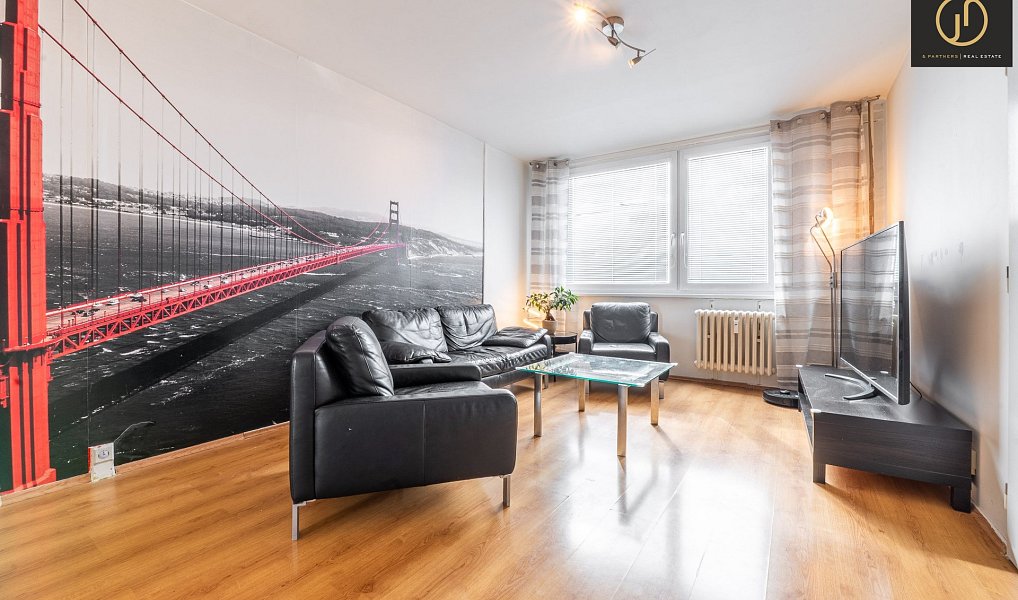 Prodej bytu 4+1 71 m², Praha – náhled fotky 2