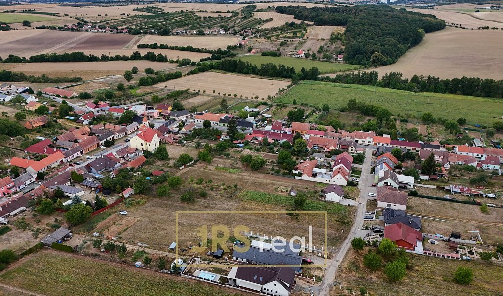 Prodej stavebního pozemku 1 753 m², Kelčany – náhled fotky 3