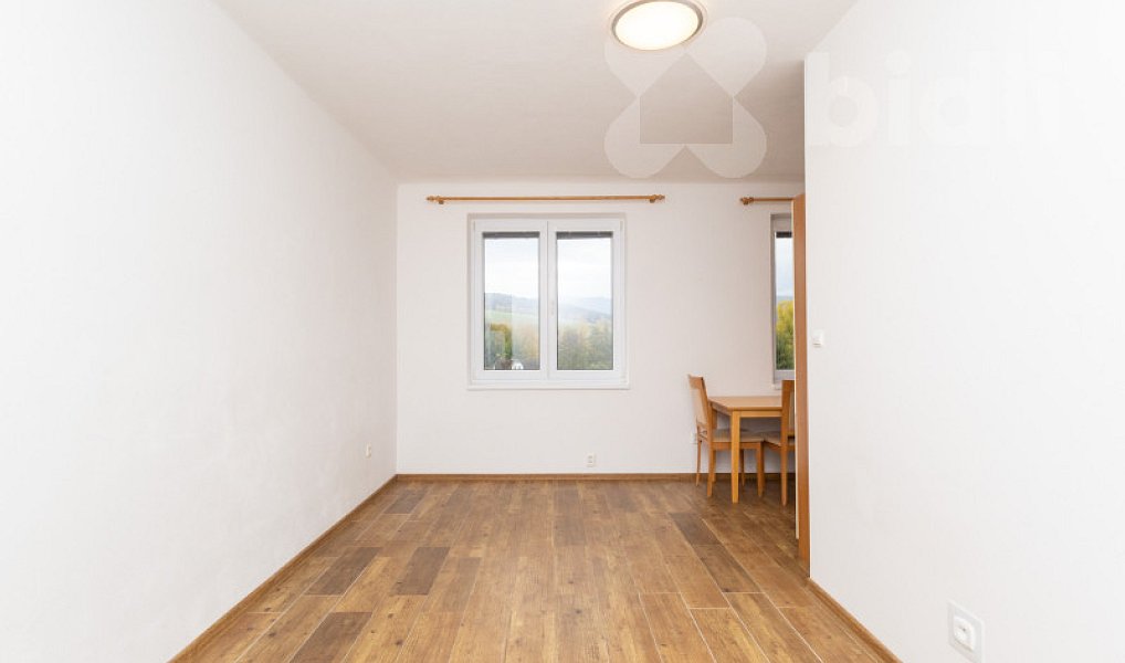 Prodej bytu 2+kk 52 m², Dešenice – náhled fotky 6
