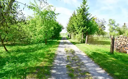 Prodej stavebního pozemku 2 033 m², Nádražní, Ronov nad Doubravou, okres Chrudim