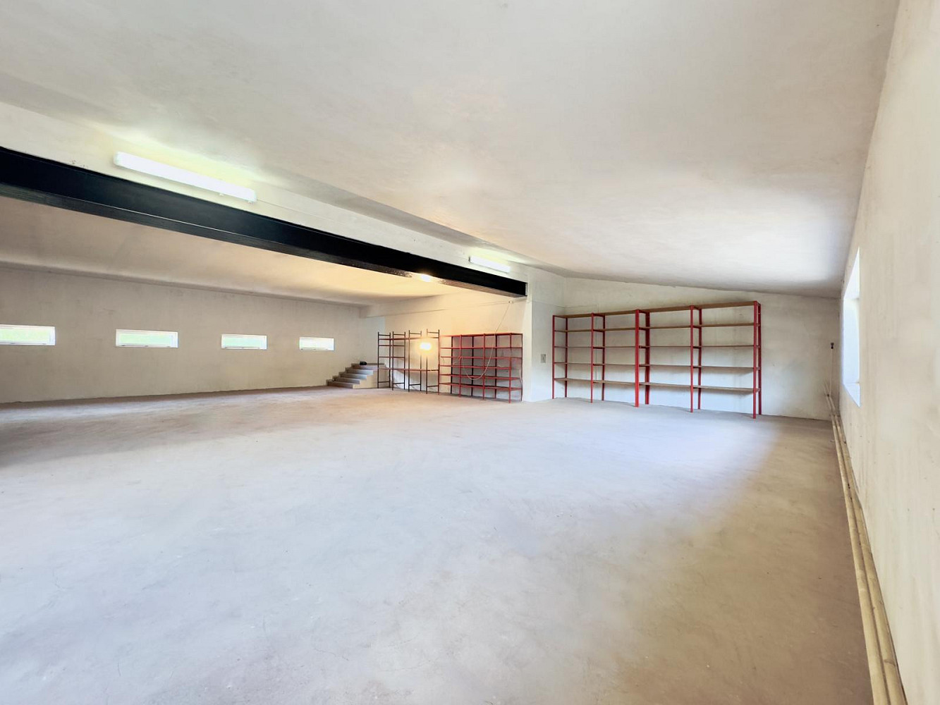 Pronájem výrobních prostor 250 m² – fotografie 2