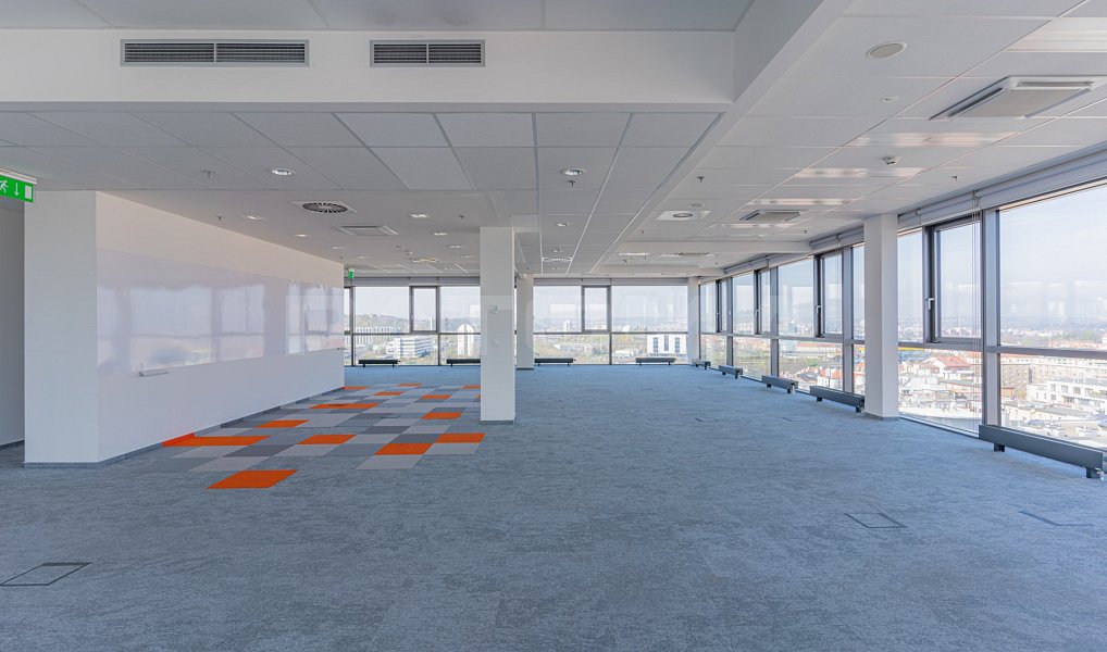 Pronájem kanceláře 645 m², Praha – náhled fotky 6
