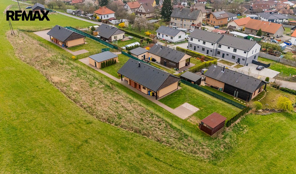 Prodej domu 112 m² s pozemkem 1 325 m², Soběhrdy – náhled fotky 26