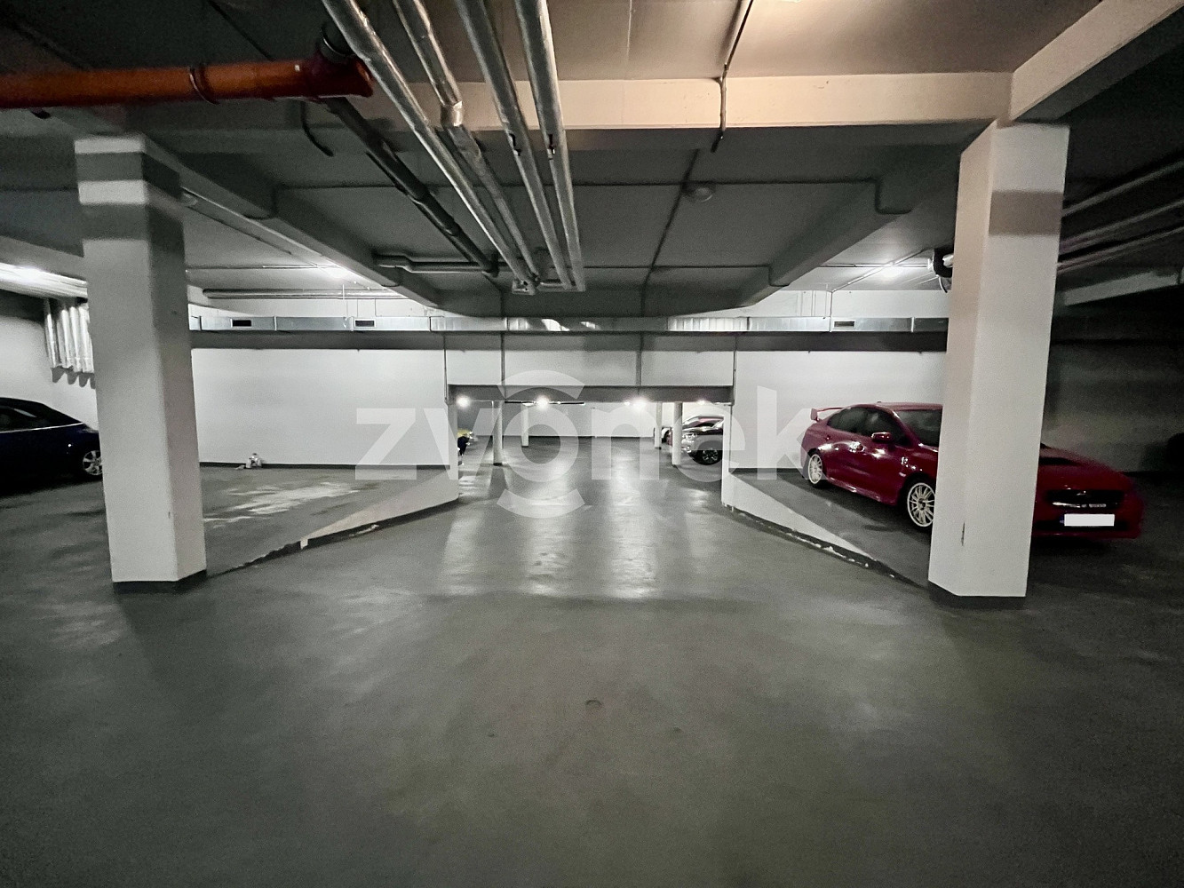 Pronájem garážového stání 18 m2, zlín — photo 3