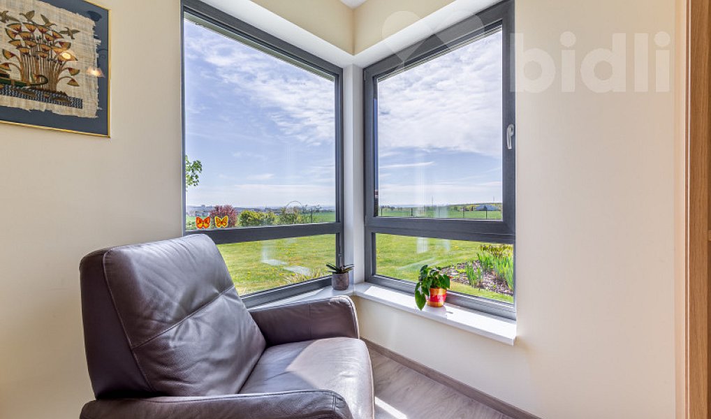Prodej domu 379 m² s pozemkem 1 341 m², Horoměřice – náhled fotky 9